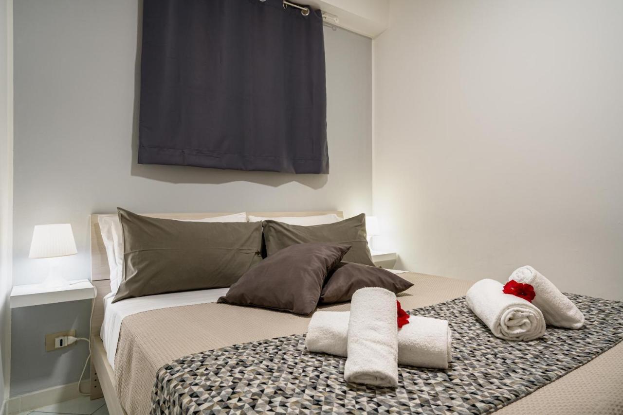 Ferienwohnung Loft Baia Di Letojanni Exterior foto